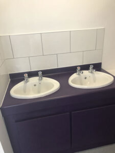 Ivel Valley college female sinks