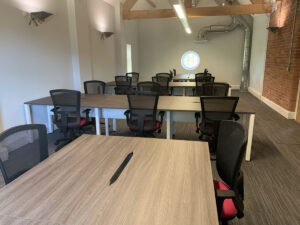 Office workspace furniture