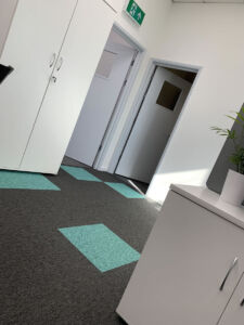 New office space, furniture and flooring