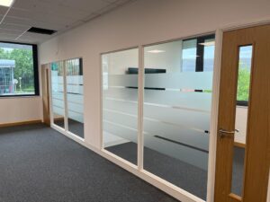 Finished partitions, flooring, decoration. Lindner Prater Refurbishment