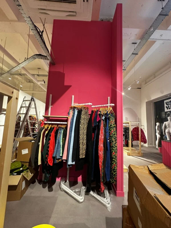 Lucy & Yak Edinburgh retail fit out